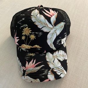 Billabong hat